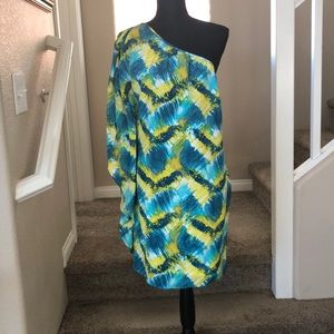 🛍 Trina Turk Dress